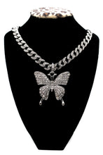 Load image into Gallery viewer, Boss Babe Necklace
